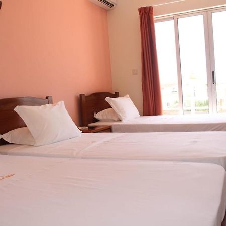 Restaurante Residencial Nova Cidade Porto Novo Extérieur photo