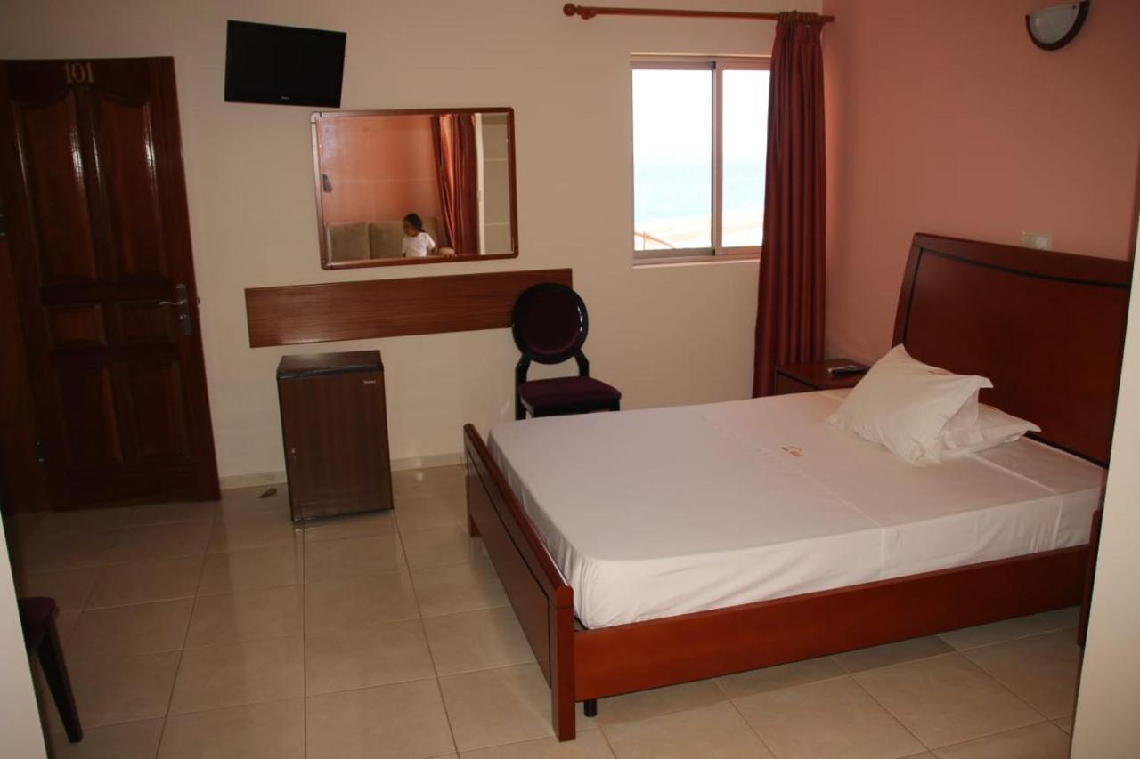 Restaurante Residencial Nova Cidade Porto Novo Extérieur photo